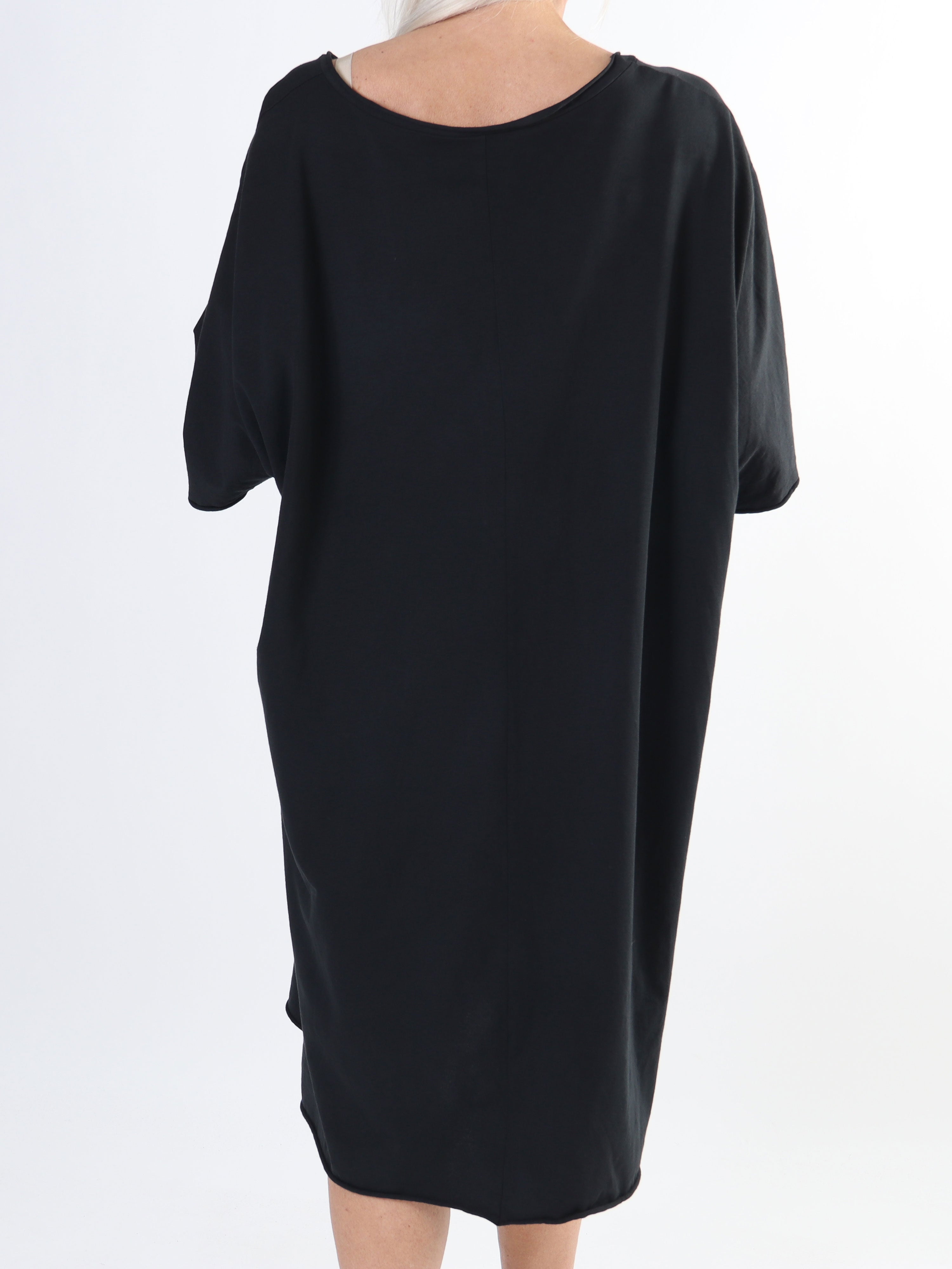 Shila - T-shirtklänning i bomull med paljetthjärta i plusstorlek